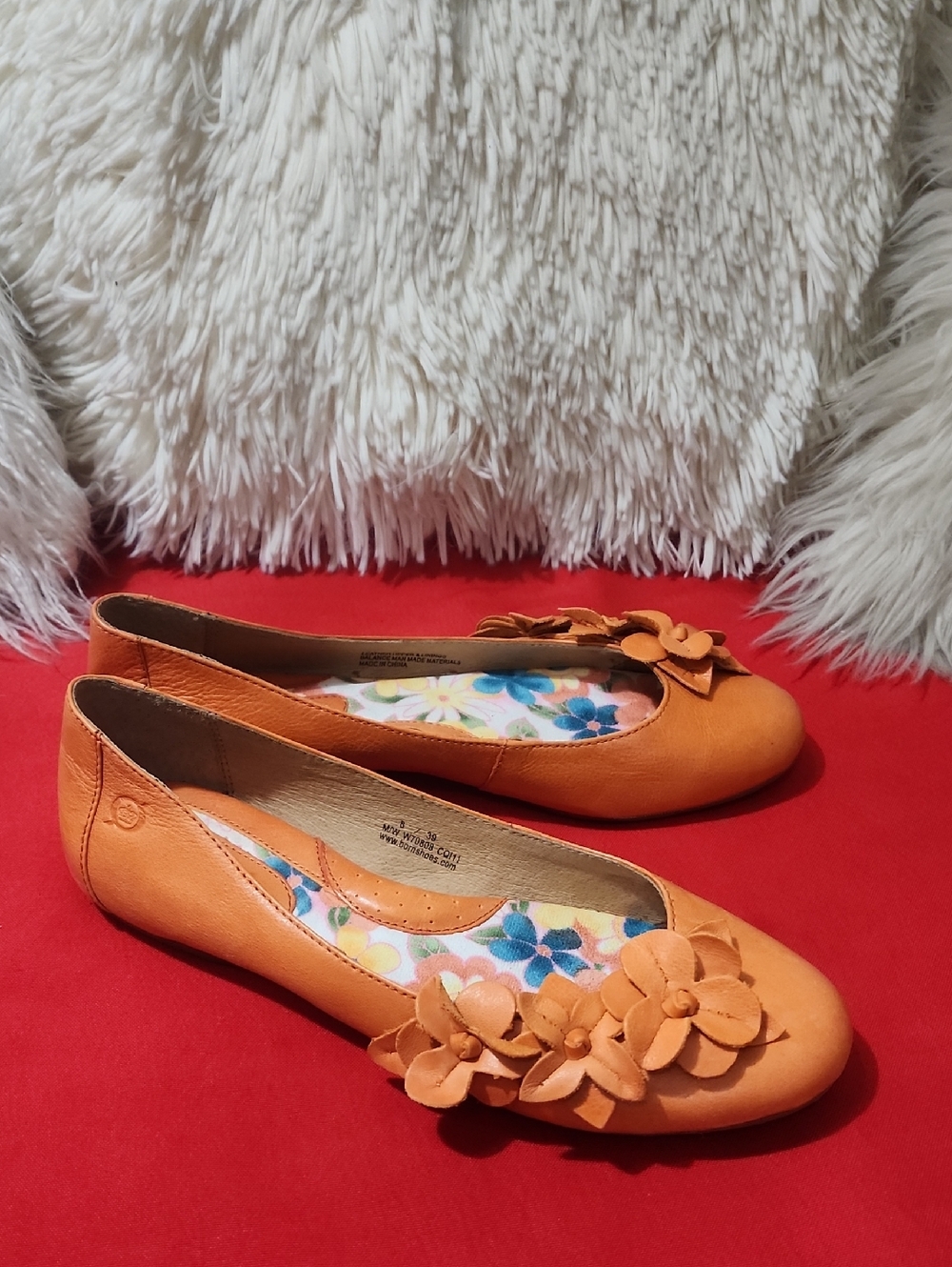 Born Gemma Women's Orange Floral-Bed Insole Ballet Flats - Picture 2 of 11